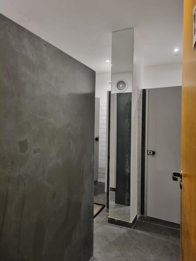 Capsula Hotel Sao Paulo - Paulista Bagian luar foto