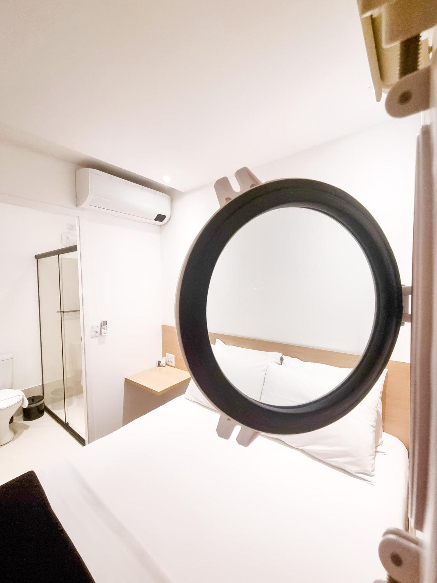 Capsula Hotel Sao Paulo - Paulista Bagian luar foto