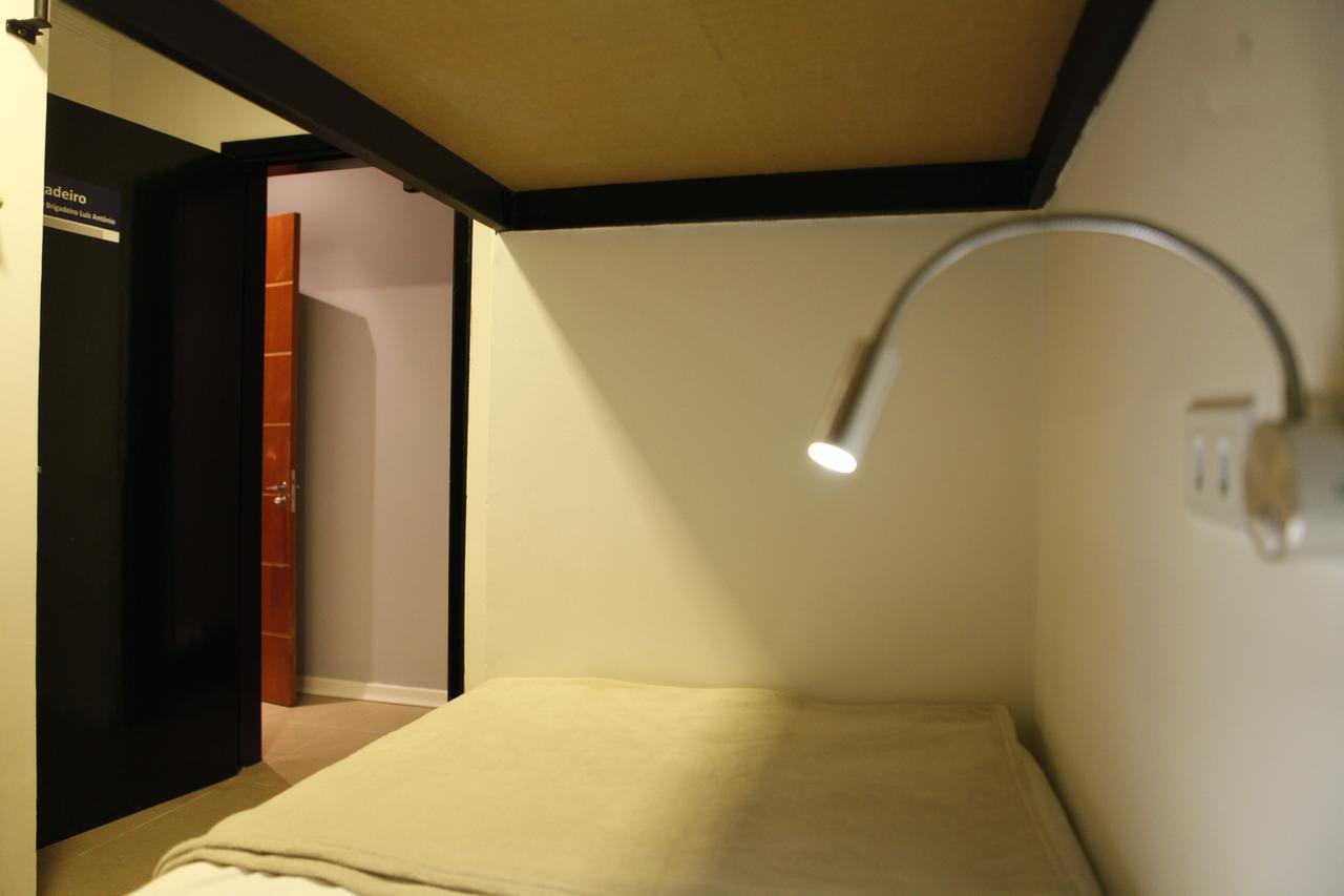 Capsula Hotel Sao Paulo - Paulista Bagian luar foto